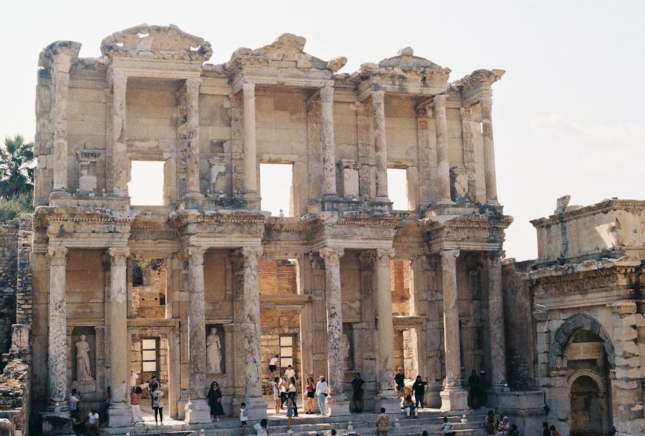 Exploring Historic Landmarks and Famous Travel Attractions featured