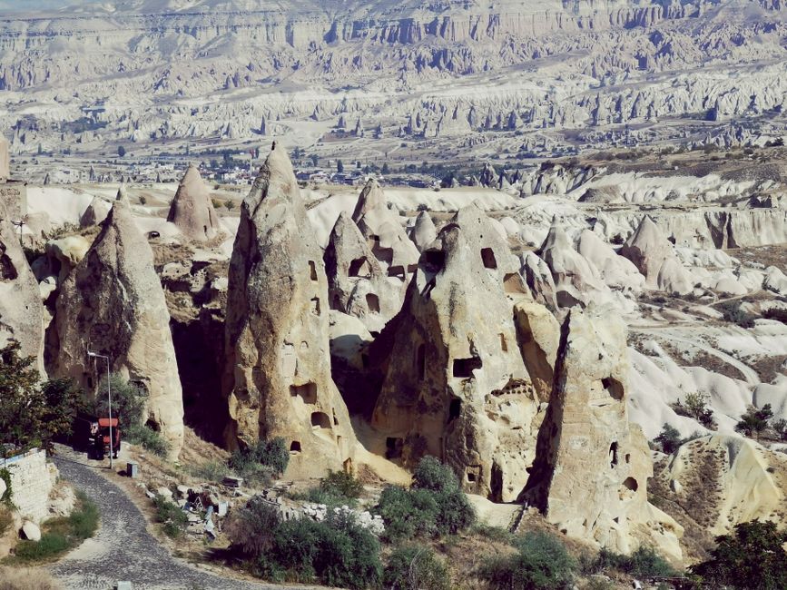 Exploring Unique Destinations That Offer Authentic Experiences featured