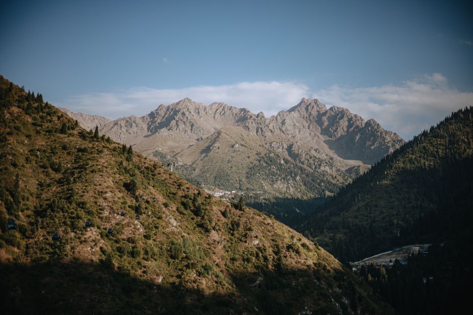 Incredible Mountain Adventures for Nature and Travel Enthusiasts featured