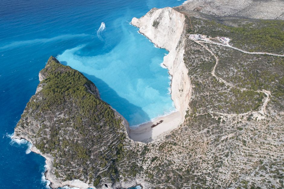 Stunning Places Around the World That Feel Like Another Planet