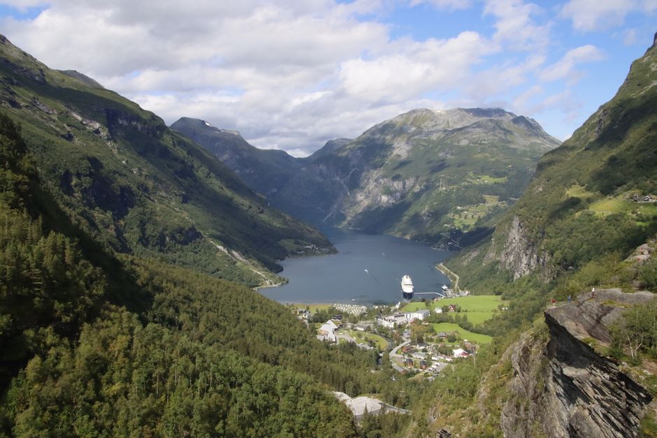 Stunning Places Around the World That Feel Like Another Planet