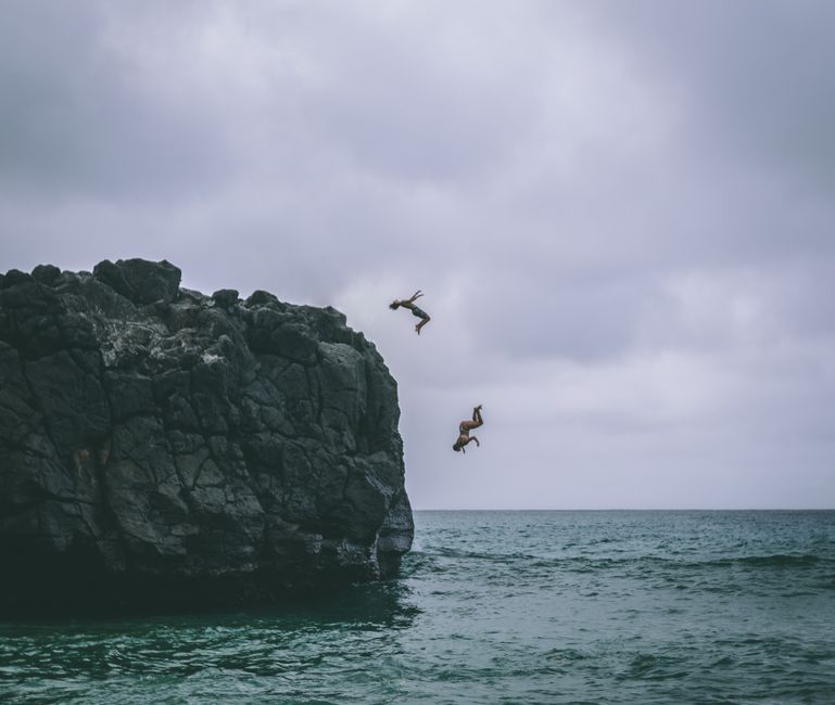 The Best Travel Experiences for Adventure Seeking Explorers featured