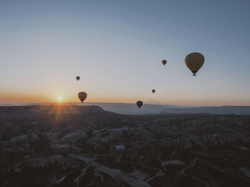 Travel Experiences That Should Be on Every Explorer's Bucket List